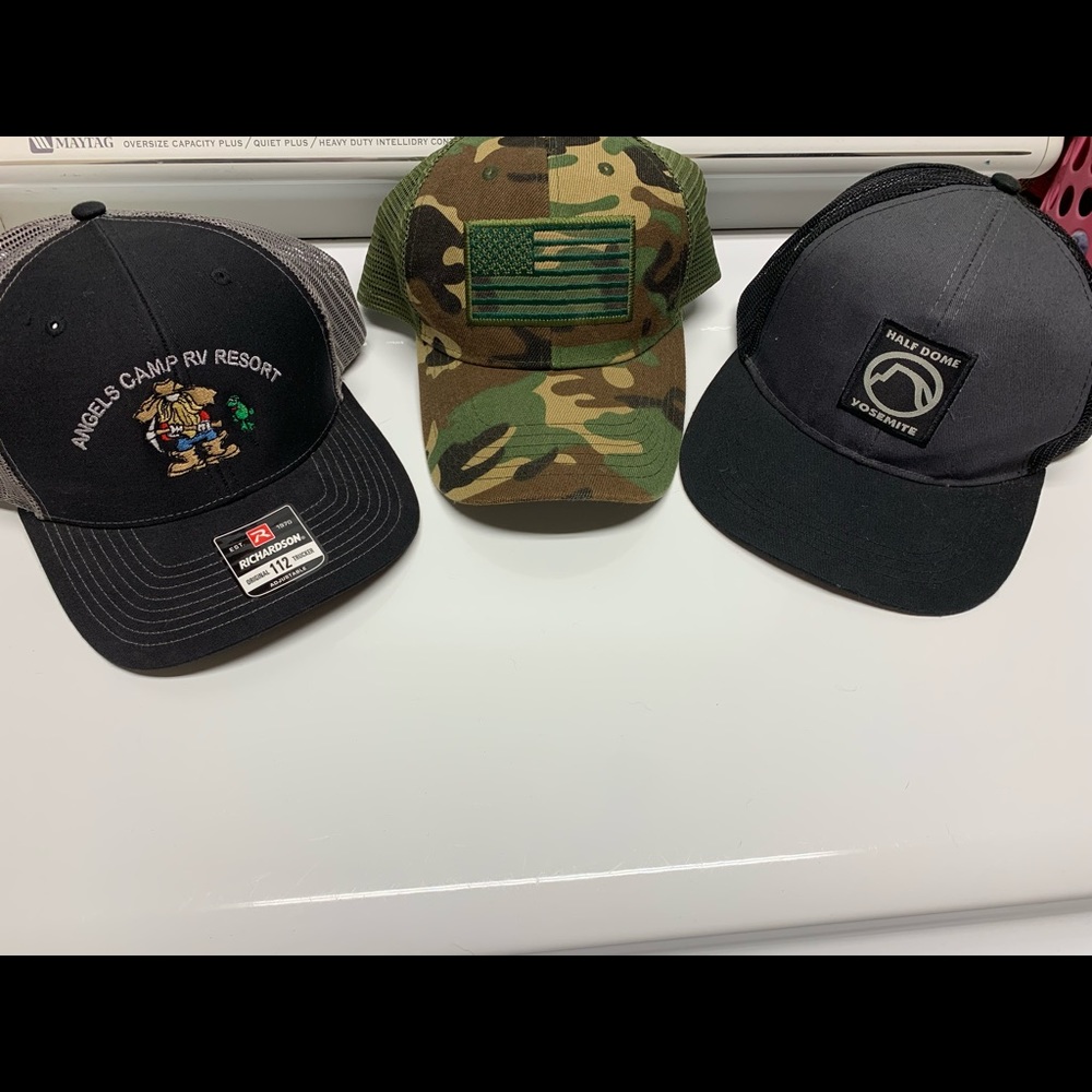 Bundle of men’s hats